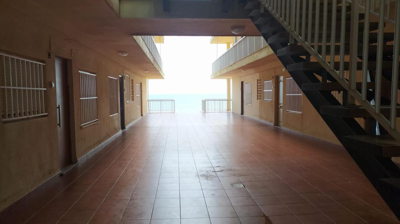 Apartment Entero Primera Linea De Playa, Pet Friendly *